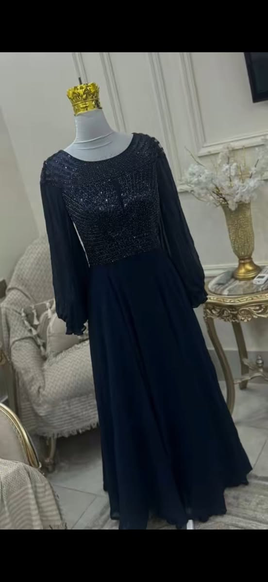 السلام عليكم بنات عندي فساتين مناسبات جديدات الواحد ٣٠ بنات تطريز كلش ناعم ويجنن باللبس يلبس قياس M
الي يعجبه تدخل خاص 
قطع ثكيله
بنات وهاي بدلة هم جديدة وقكيله تلبس m/s
رايدته ٥٠ جابوها الي هدية من امريكا وصغير قياسة بس يرادله كوي


**إذا كنت صاحب هذا الإعلان وتريد حذفه لأي سبب، رجاءا أرسل رسالة إلى الدعم الفني**