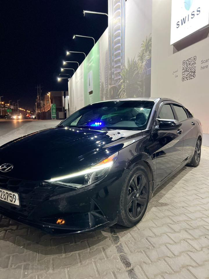 سلام عليكم النترا2023 امريكي مكينة 2000 دوش ماشية 59 شاشات ديجتال تدفئة كشنات لد نهاري تحكم مقود جهتين رادار امامي حساسات امامية خلفية جانبية بصمة ابواب وجنطة وتشغيل تبريد بيانو بيها جاملغات خلفية وجنطة من امريكا وهنا صار بيها خشم جاملغ وبنيد بارد شي كلش قليل بل خشمم ***********
