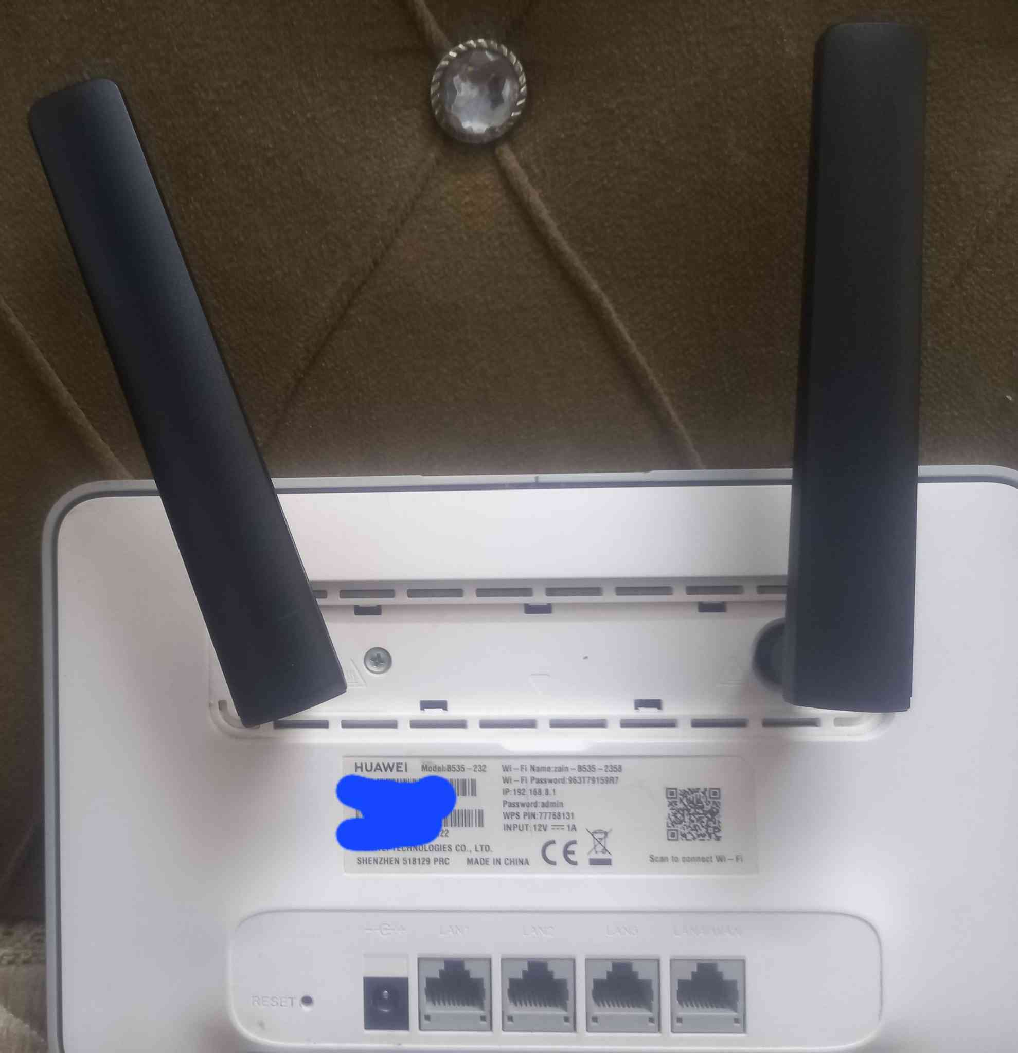 راوتر هواوي كات 7 بس اثير يشتغل 4G+   بلاصB535 يتحمل اجهزه ٦٤  5G   يدمج انتينا خارجي  ٤ منافذ لاين  .. هوه انتينا شاحنه سعر ٣٥ هوه توصيل  وتساب ***********
