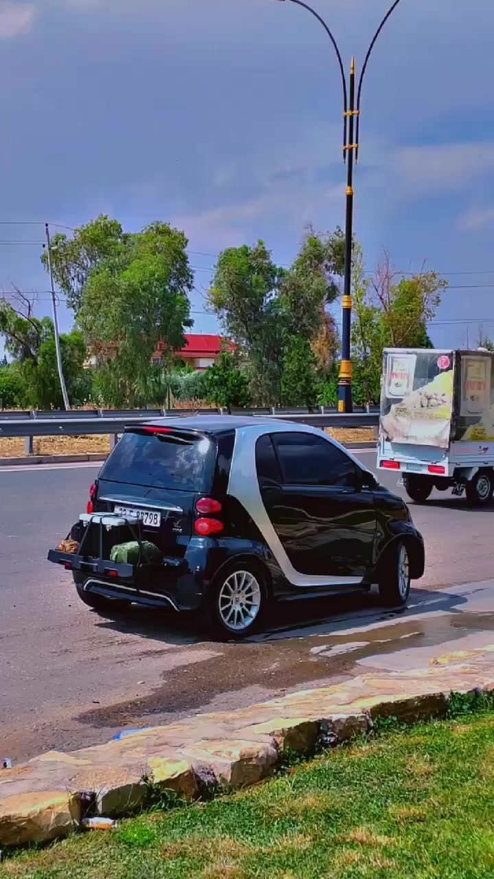 مارسدس سمارت 2012 لون جكليتى
 للبيع سعرها ٦٨ ورقة
  للمزيد يمكنكم الاتصال وتساب
0770 299 0770 ☎️ 
غير متواجد على فيس وشعندك مراوس نزله تعليق
