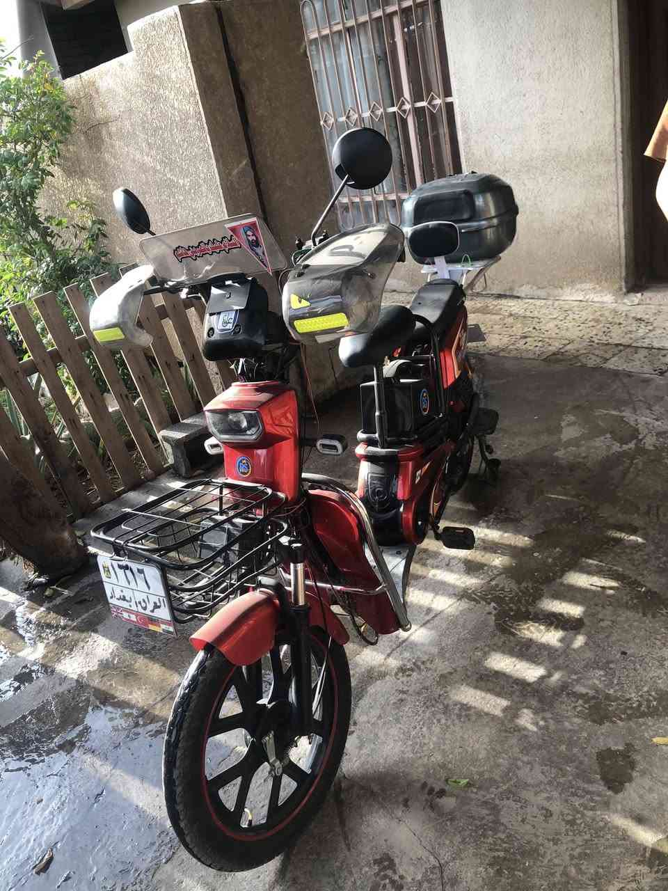 دراجه شحن البيع سعر 4000 وبيه مجال  مكاني زعفرانيه 
دراجه جديده الله شاهد 
***********
