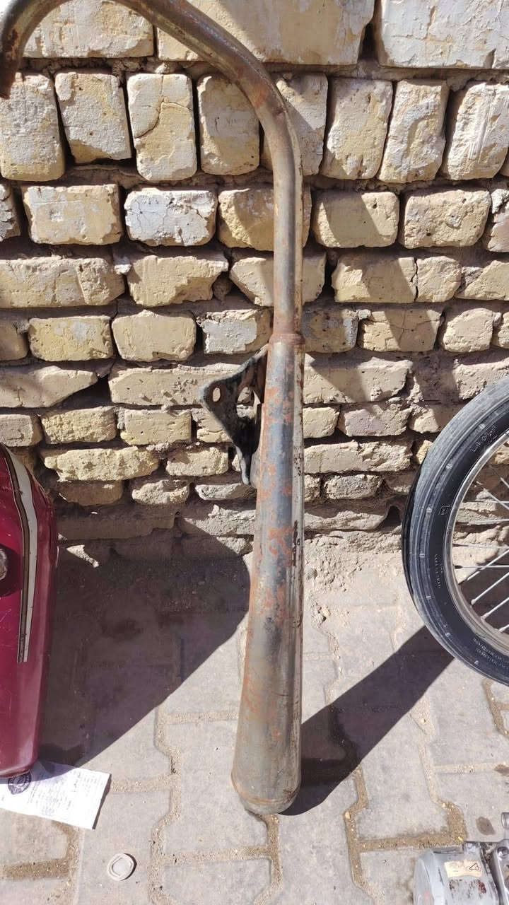 تواير اثنين امامي وخلفي 45 الف قفل
مكينه تايكر نضيفه حسب صوره سعره 100

تانكي وصارنصه وجك ويده بريك 40 الف قفل 

دبلات امامي شغلات 20 الف 

مكاني سماوه الرميثه 
***********
