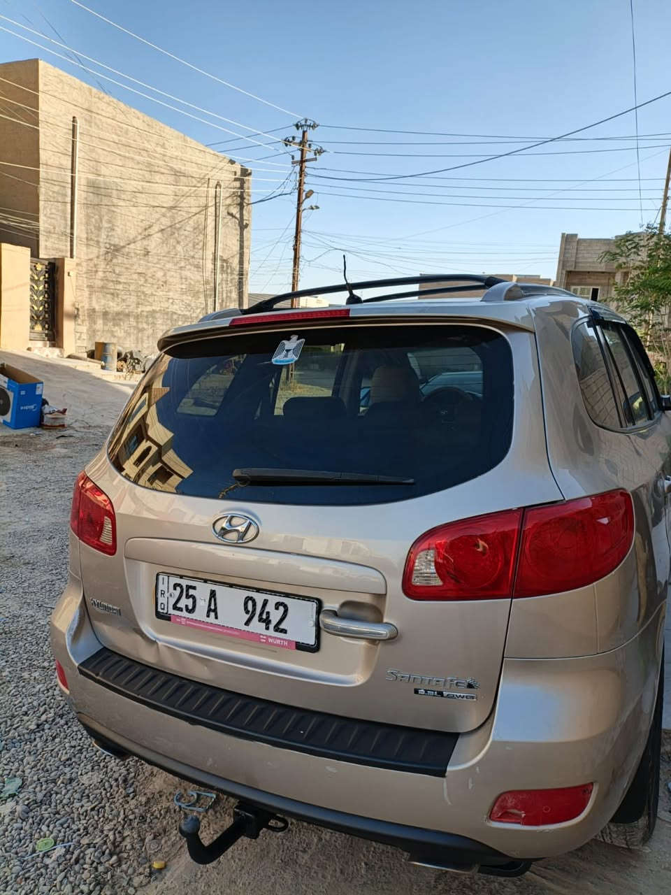 السلام عليكم سنتافي موديل 7امريكي محرك 3300 تبريد ثلج فول عدا البصمه سياره جاهزه على الاخير مال بيت رقم مميز 3 ارقام مكان تكريت ***********
