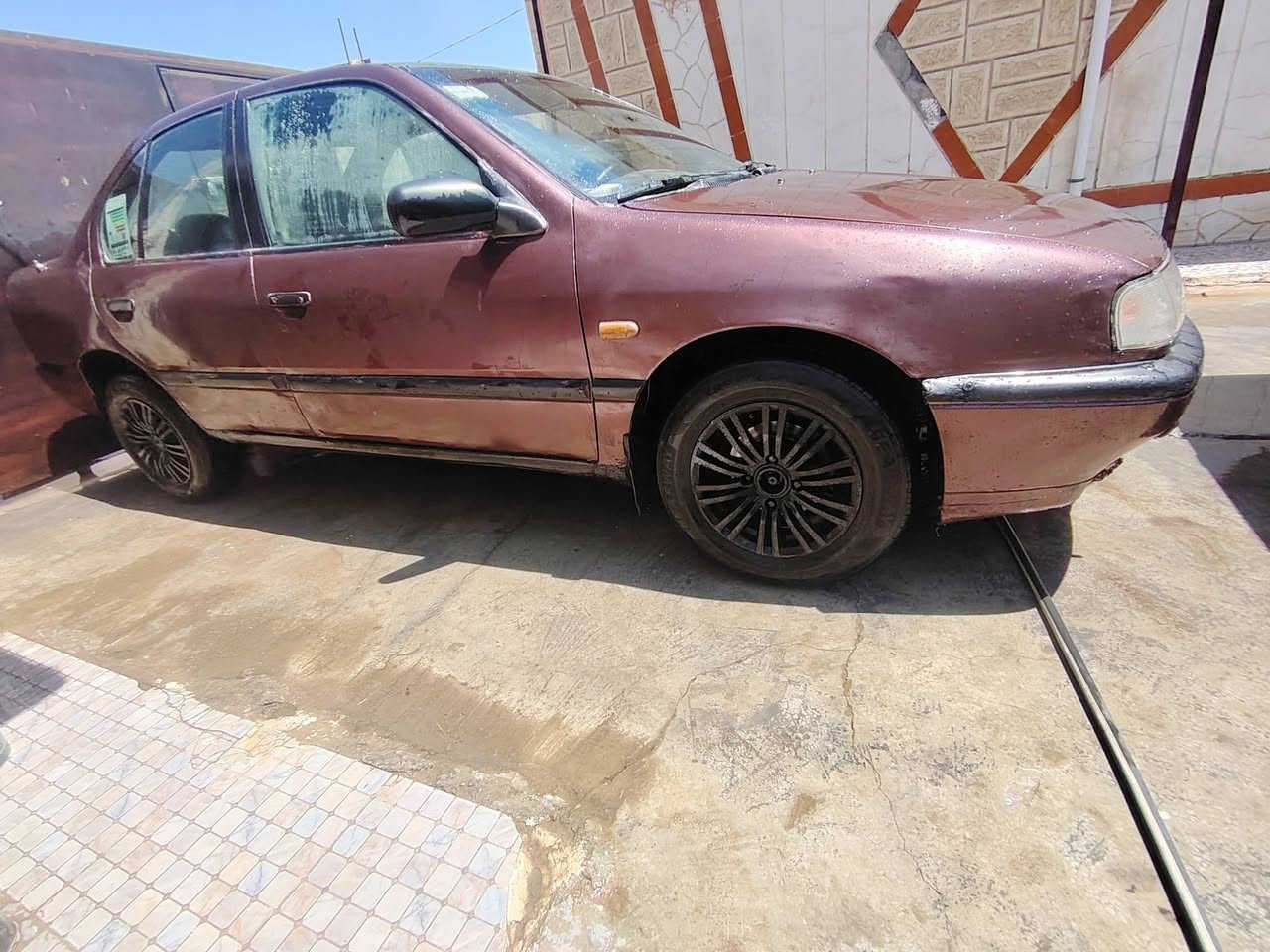 السلام عليكم نيسان بريمرا موديل ١٩٩٢ مكينة ٢٠٠٠ المكينة حمت وكامت حاليا السيارة بسامرا تخم تاير بيهه كيرهه جديد صدر جديد امامي خلفي بيهه نقص بس دبل السايق بي صوت رقم ديالى انكليزي هزة وسنوية جديدة السيارة بأسمي تحويل وين ميعجبك سعرها ٢٣ وبيهه مجال قليل ابيع محرك كايم ***********
