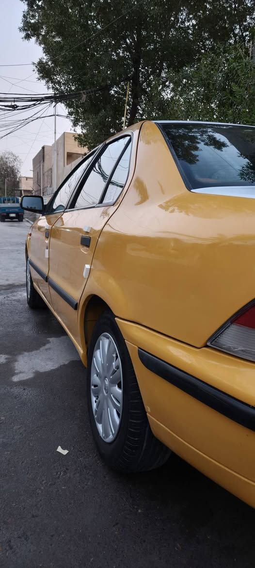 سلام وعليكم سمند موديل ٢٠١١ سيارة نضيفة وجاهزة من كلشي مكينة كير حدادية خير من الله كهربائيات كلهة شغالة بيهة صبغ داير جاملغ خلفي صفحة سايق والباقي بلادي دواخل بلادية غرفتهة نضيفة مصفرة هيئة وغرامات رقم بغداد مكان بغداد سعر ٣٧ وبيهة مجال رقم ***********
