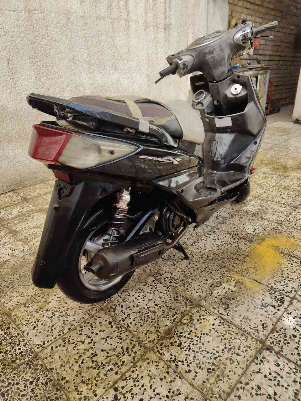 سكنس للبيع 400
محرك لاتبخير ولا صرف ولاصوت 
سلف هندر شغال مكاني بغداد الدوره ***********
