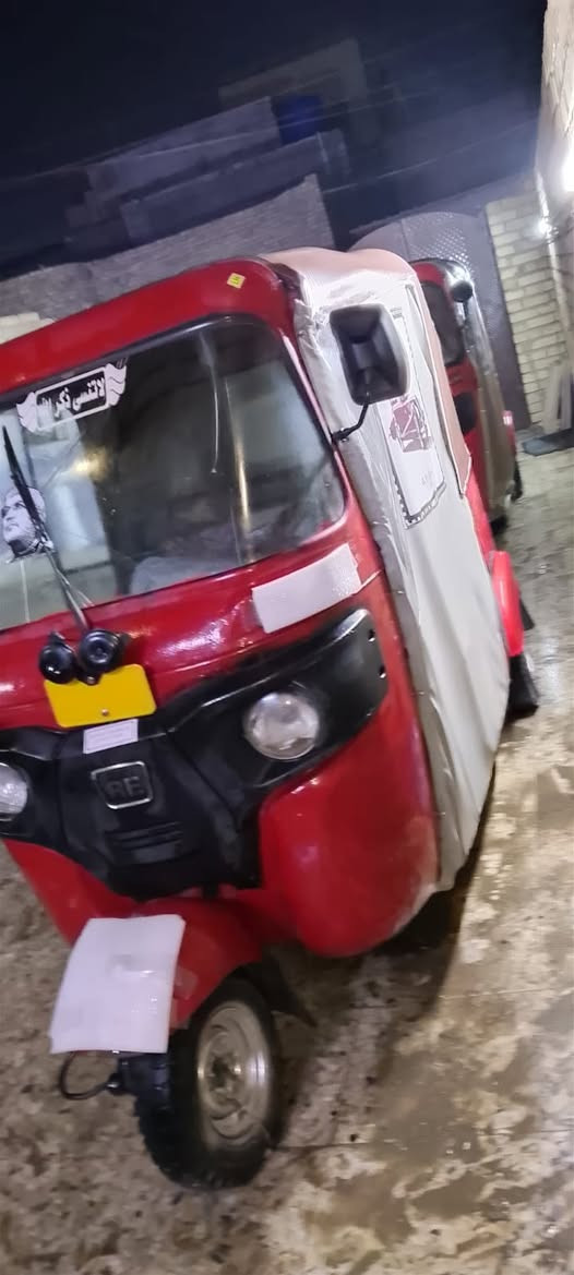 سلام عليكم تكتك للبيع مديل 17 شهر 11 تكتك حلوة وخير من اللة تكتك ما نقصهة اي شي اوراق المصطفى السعر 3200 العنوان بغداد الفضيلية الرقم ***********
