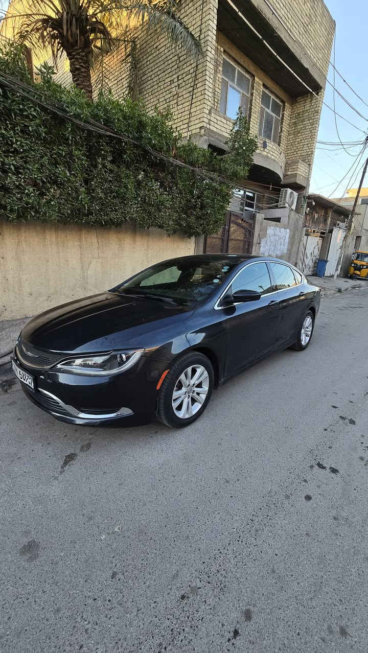 السلام عليكم C200 2017
السياره كامله مكمله من كلشي تخم تاير كير مكينه كله مكفول
حادث موضح بالسونار غير الي موجود بالسونار اني خسار
ماشيه 108 mi 
السياره فول عده الفتحه 
هاند بريك بصمه
بصمه 
شاشة 
كشنات تدفئة تبريد 
كشنات جلد مواصفات S معروفه 
السعر 125 ورقه مكاني بلديات ملعب الحبيبة 
***********
السياره باسمي تحويل مباشر هزه وسنوية ما صار الهن سنه
