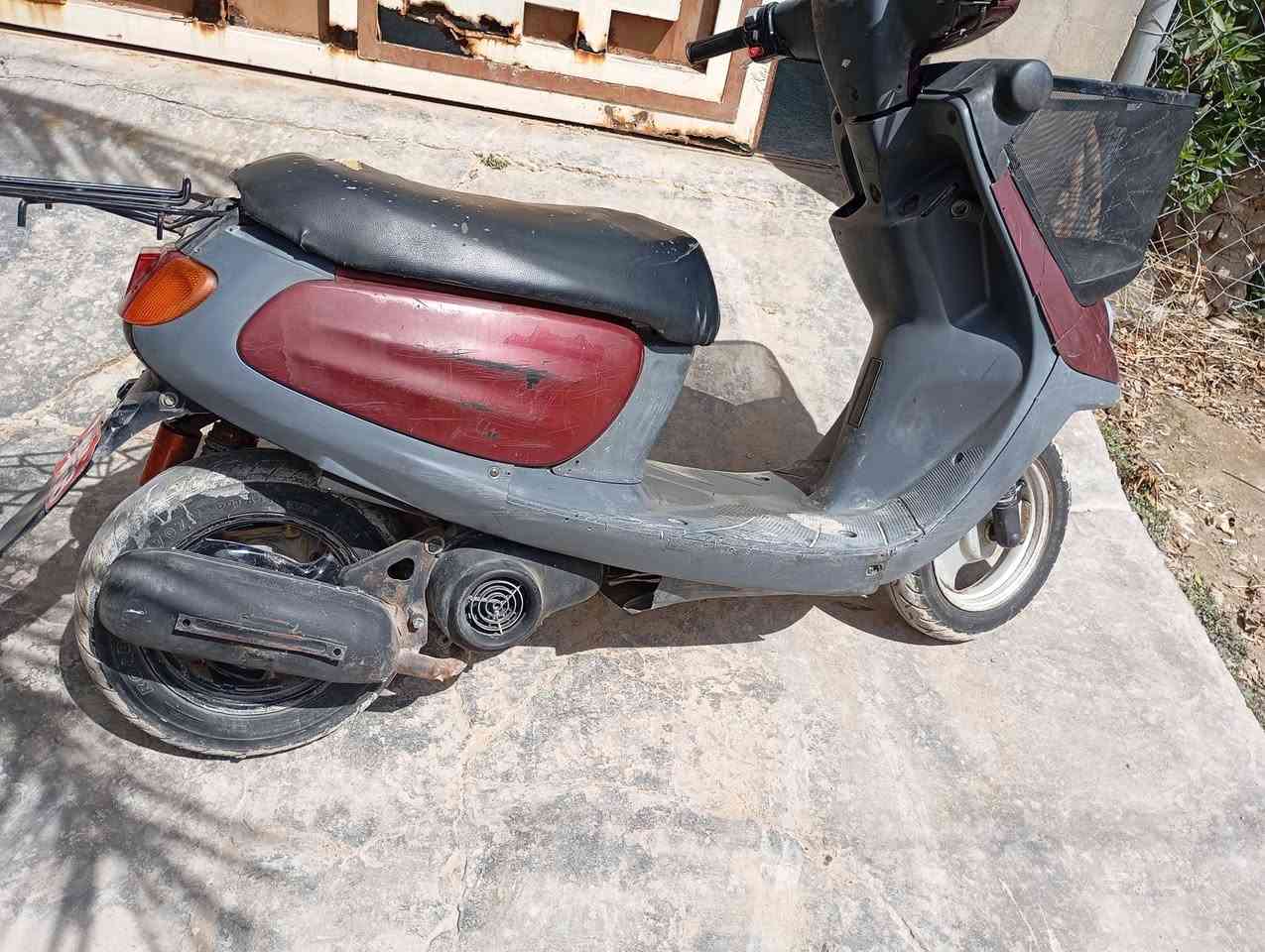 للبيع دراجة منغولي شغاله سلف هندر كهربائيات كلها كامله السعر 250 وبيها مجال***********
