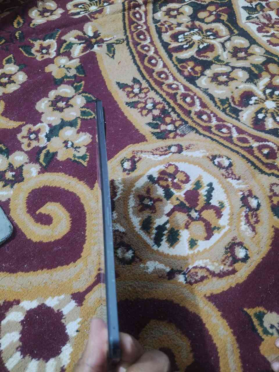 السلام عليكم  شومي باد ٦ذاكره 256ايباد يخبل مكفول من كلشي  بي ضمان شاحنه 33واط كامل غراضه سعر 275بي مجال قليل تصل او خاص***********.   @إشارة
