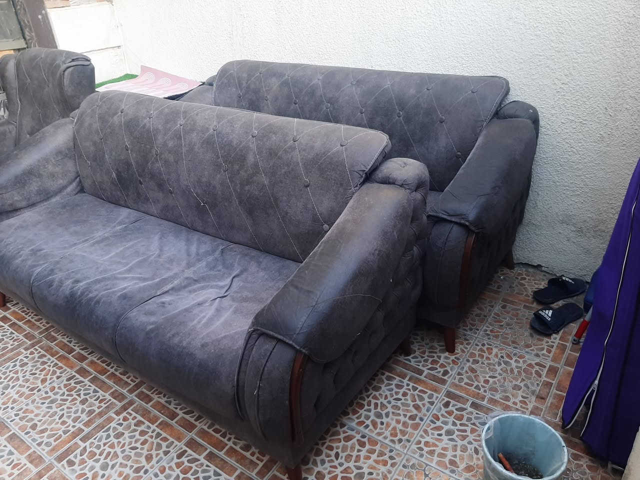 تخم للبيع ٨ مقاعد سعرة ١٥٠ الف مابي كسر بس رادله دوشمه ***********
