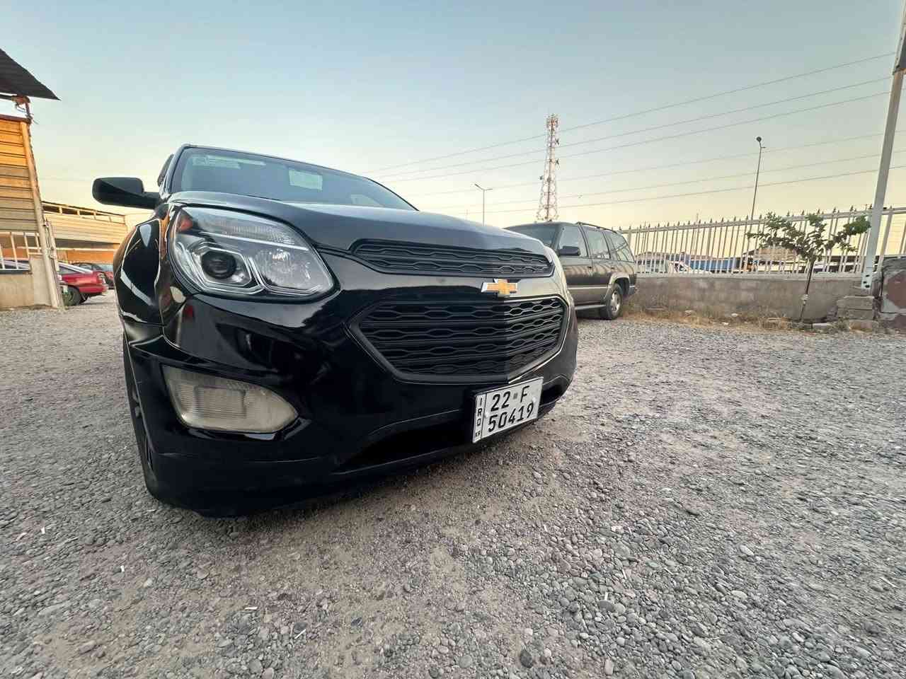 شوفليت اكينوز موديل ٢٠١٧ سياره بيه بس بونيد صبغ بدون دواخل سياره تبريد طخم مكينه كلها جديده سنويه لحد ٣٠ جديده سعرها ١١٥ بي مجال بيع لو مراوسه حسب قناعه ***********
