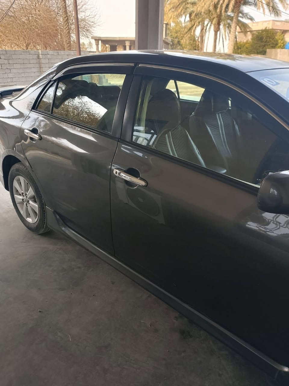 السلام عليكم
كورلا 2010 امريكي 

السياره كهربائيات كله شغاله فول فول 
 موصفات 
 
السياره محرك 1800  محرك وكير كفاله 

ظربتها بخشم الشاطئ  
 السياره كاعده وكلش حلوه وبل عافيه على لياخذه  
السياره بسمي  السنويه 2026 وتحويل ثاني يوم السعر 106 وبيه مجال 
العنوان ابو غريب *********** واتساب
