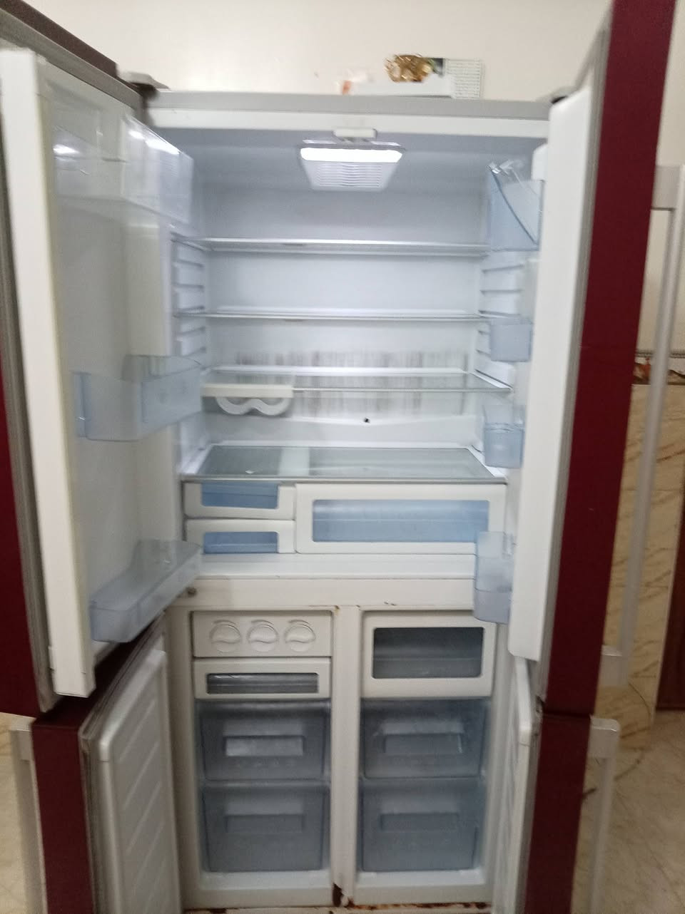 لبيع ثلاجه مجمده ٥٠٠ بيه مجال وبلازما حجم ٣٢ ٨٠ بيه مجال ماليزي صنع


**إذا كنت صاحب هذا الإعلان وتريد حذفه لأي سبب، رجاءا أرسل رسالة إلى الدعم الفني**