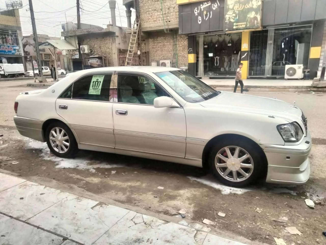 سلام عليكم ملكه للبيع موديل 2000 رقم بصره مشروع وطني سنويه لل 28 مكفوله من لكص ولضربه ونقل وعيب شرعي وصوليات فقط كشر بي مكانات صبغ جماليه مكينه كير مكفولات 3000 تبريد ثلج تخم تاير حداديه كله جديد ويل نجمه سياره جاهزه عله اخر حبايه الشراي يتصل ويدلل *********** مكاني ناصريه سوق الشيوخ

