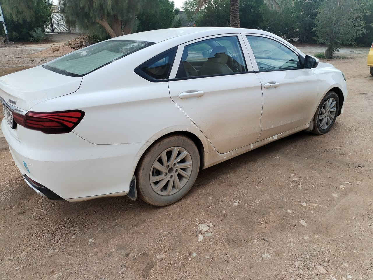 جيلي موديل ٢٢ معوقين مثنى سياره بيه قطعه وحدة صبغ ترهم مراوس للاستفسار الاتصال ***********
