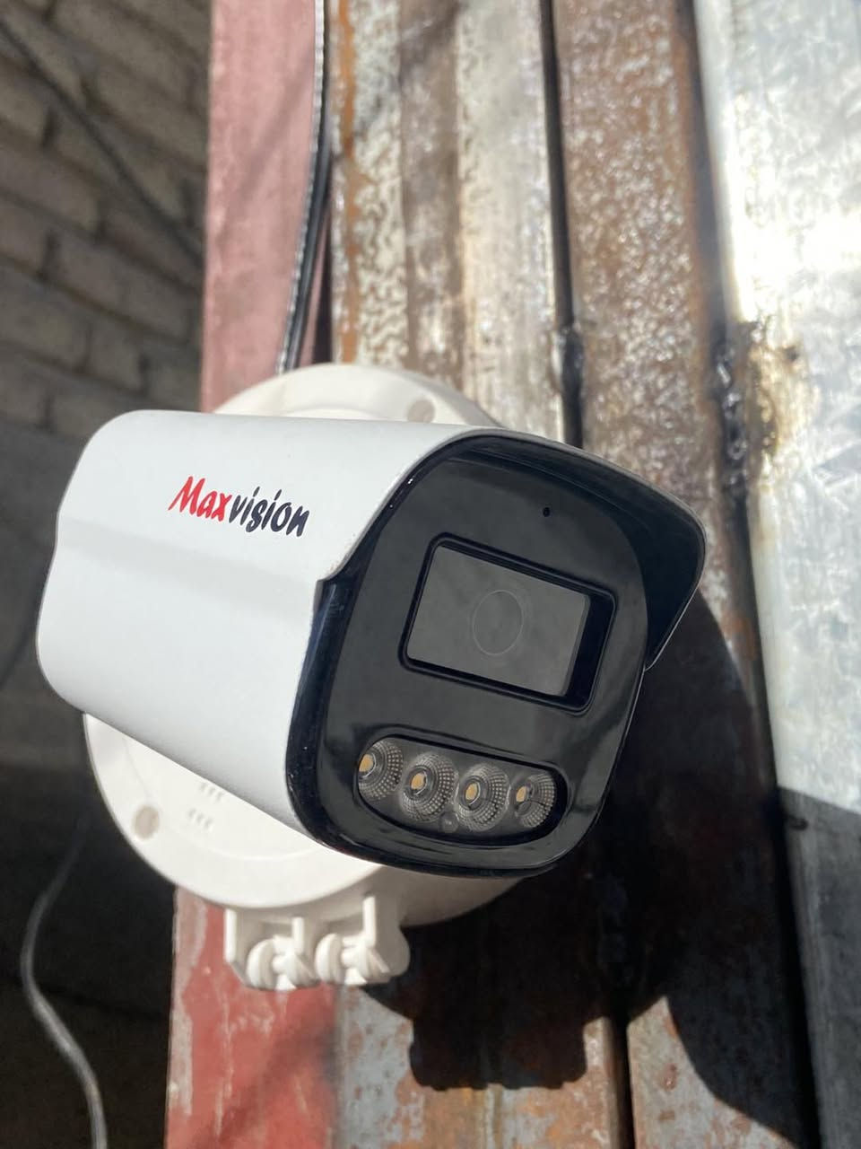 اختصر الزمن والجهد وتمتع بالجودة 
سلام عليكم 
تم تأمين مجمع احد زبائننا ب ٦ كاميرات من شركة ماكس فيجن 
دقة ٥ ميكا 
صوت وصوره 
ليلي الوان 
ضمان سنه 
#العنوان #
كربلاء/ طويريج/ شارع البلدية/ مجاور المستوصف الطبي 
# هاتف #
***********
***********
جملة- مفرد 
اسعار خاصة للمنصبين 
رؤيا الهندية 
وكيل معتمد
