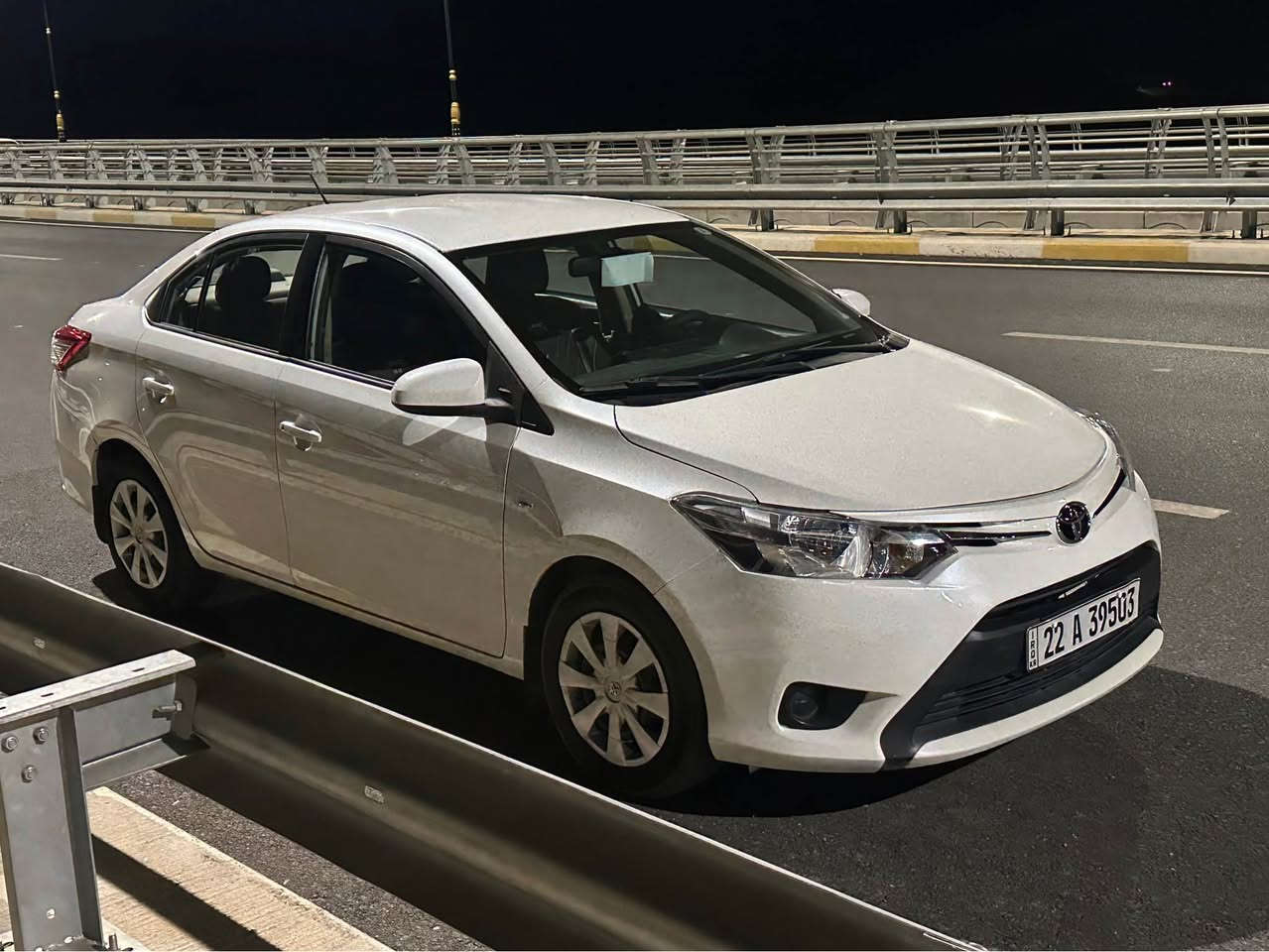 Toyota yaris 2016 
نو زه رد مواسفات خليجى 
بى بوياغ 
دوو ساردى بچوكى هه يه 
گير و مكينه به شه رت 
نه كرايته وه عه يبى نيه 
سعرى ١٠٩$ مجاليكى كه م 
 *********** أربيل, العراق

