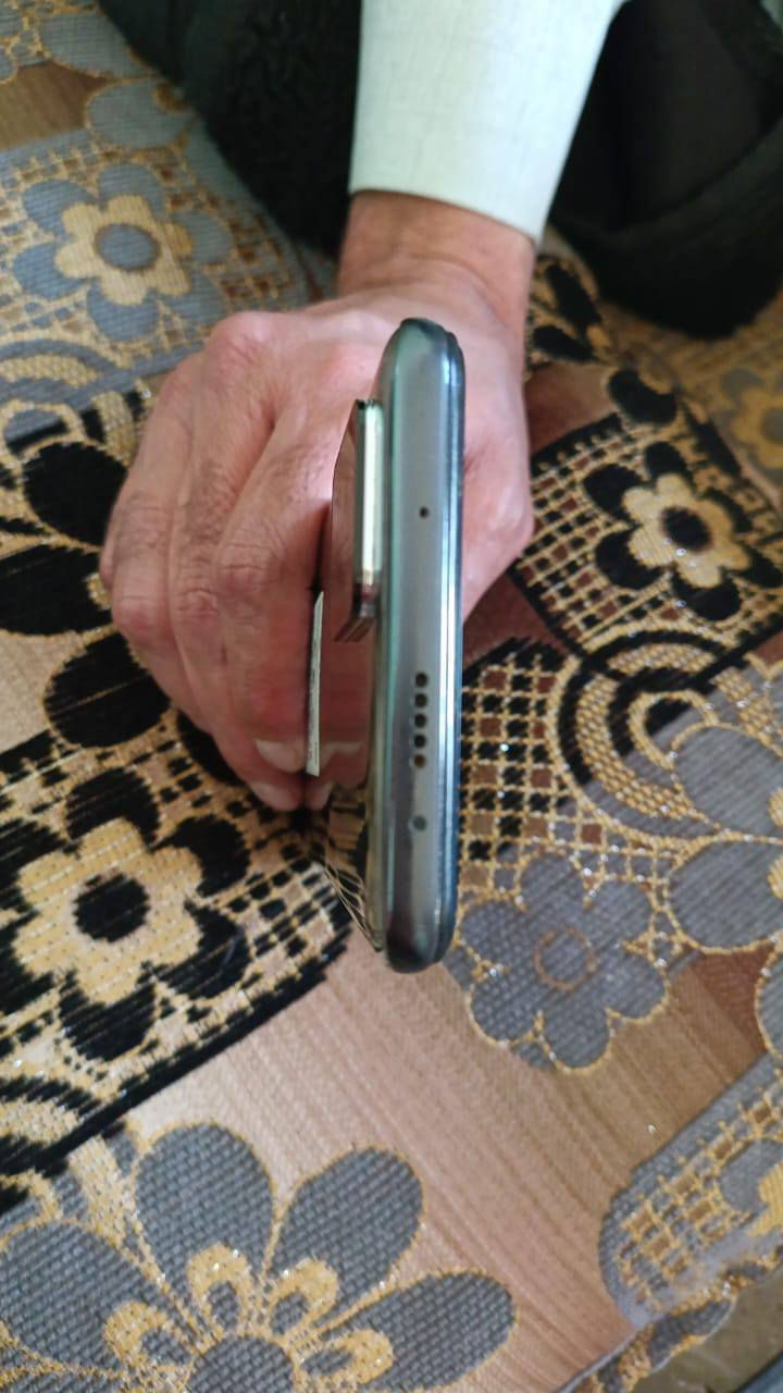 بوكو اكس 3جيتي رام8 ذاكره 128بوبجي 60فريم


**إذا كنت صاحب هذا الإعلان وتريد حذفه لأي سبب، رجاءا أرسل رسالة إلى الدعم الفني**