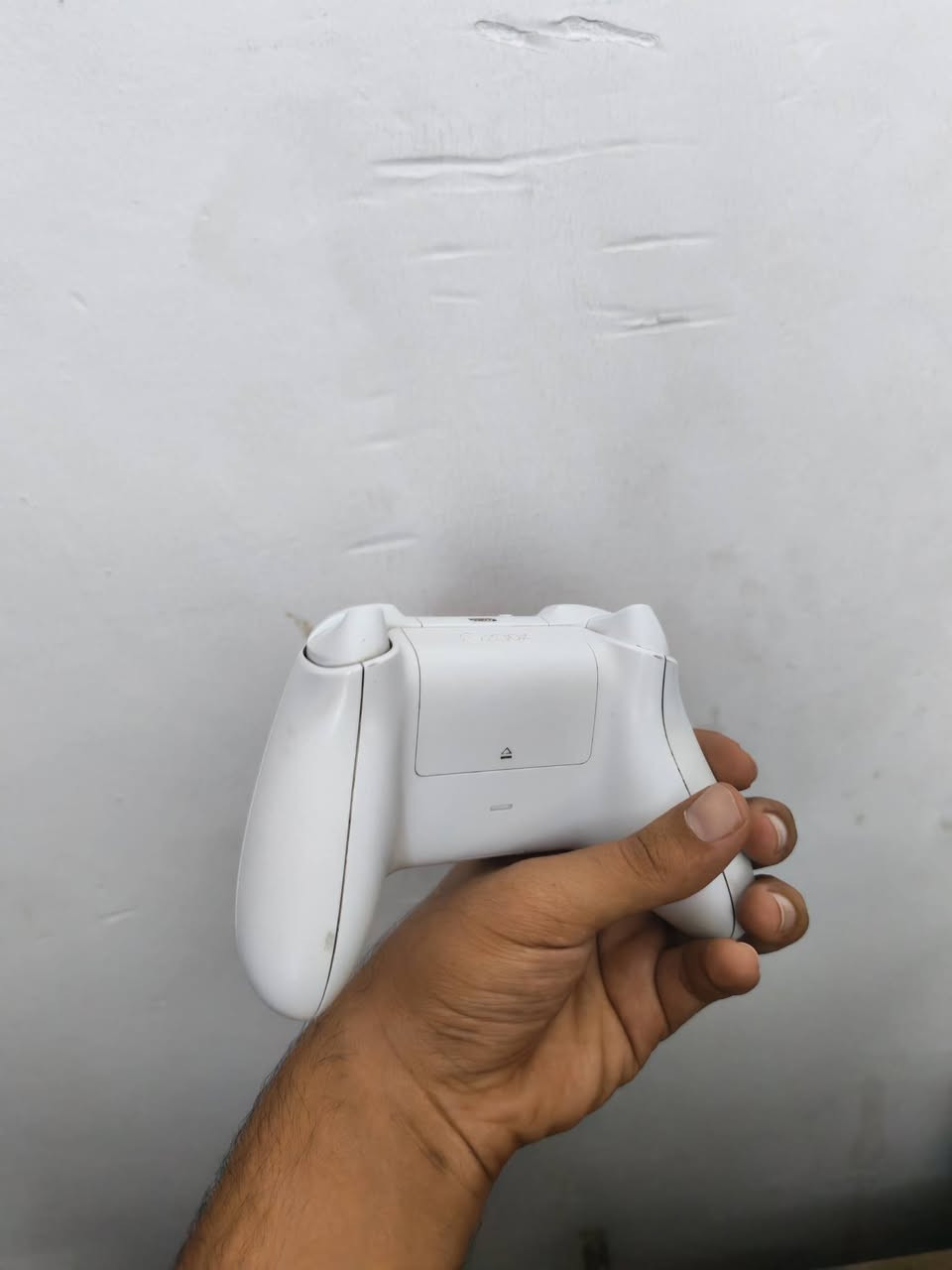 السلام عليكم
للبيع xbox series s 
كامل ملحقات مع بطاريات اصليه وهارد 1tb جهاز نضيف ما مفتوح مكاني بغداد الزعفرانيه الواليد مقابل مدرسه المروج السعر 450 و بي مجال 
***********
