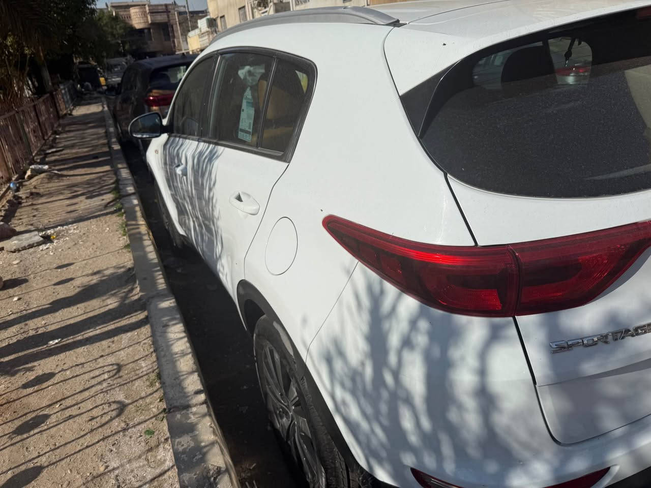 � للبيع سبورتاج خليجي 2017
نظيفة جداً، بدون ضربات
فقط شخوط بسيطة

🔹 مواصفات عادية
🔹 ماشية 68 ألف كم حقيقي
🔹 جاهزة للفحص

💰 السعر: 177 ورقة
📞 البيع جاد – مراسلة أو اتصال
*********** بغداد, العراق
