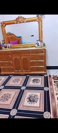 غرفة خليجي • نضيفه • بيها مجال