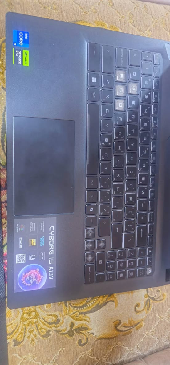 لابتوب  msi  للبيع استخدام قليل جداً
الموديل: MSI Cyborg 15
• المعالج: Intel Core i7-13620H
• الذاكرة: 16GB
• التخزين: 512 SSD
• كرت الشاشة: RTX 4050 (بذاكرة 6GB)
مناسب للالعاب +التصميم والمونتاج 
اداء ثابت وسريع بدون تقطيع
مع كارتون الشركه وشاحن الشركه الاصلي
السعر 1400$
المكان البصرة


**إذا كنت صاحب هذا الإعلان وتريد حذفه لأي سبب، رجاءا أرسل رسالة إلى الدعم الفني**