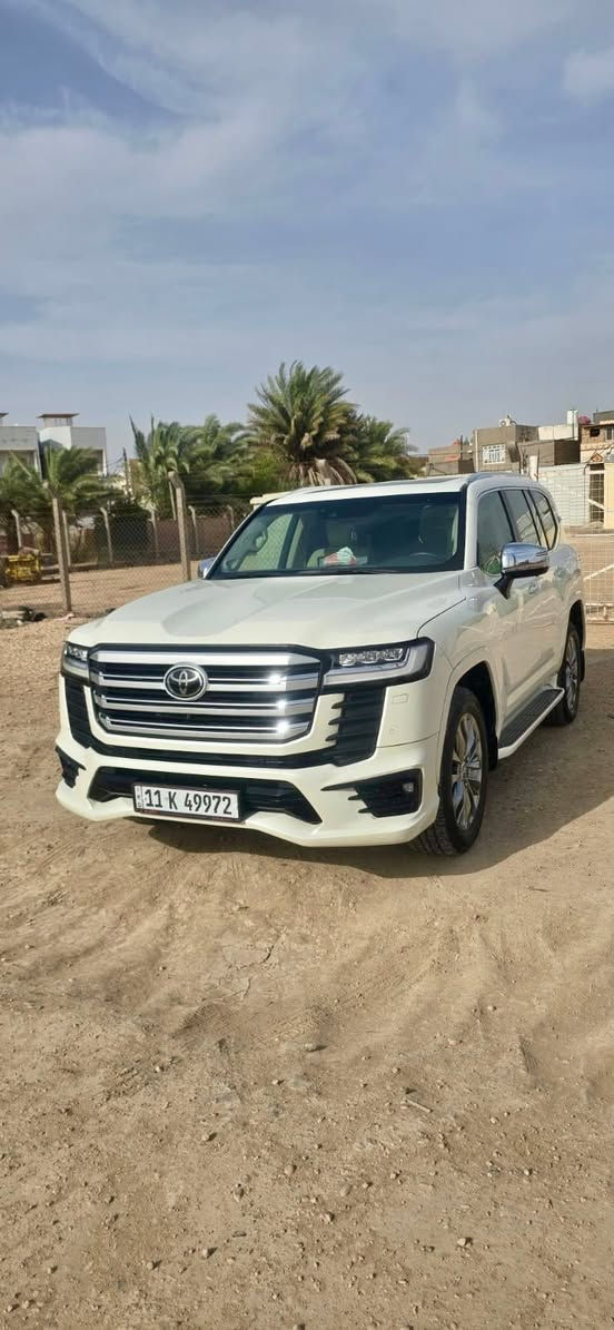 تويتا لاندكروز VX 2022 (تنفس طبيعي المرغوب )
ضمان شركة SAS سيارة رقم بغداد بأسمي
السيارة مغلفة PPF بل كامل 
ماشييه 53 الف كم حقيقي
المواصفات :
-المصابيح: LED
-رادا أمامي خلفي جانبي
- نظام الصوت JBL
- محرك 6 سلندر
- فتحة سقف ( سلايد )
- ٣ شاشات
- شاشات ترفيه خلفية
- مقاعد جلد-تدفئة- تبريد
- مقاعد كهربائية
- مقاعد امامية تبريد
- تبريد وتدفئة امامي خلفي
- بصمة الابواب
- صندوق كهربائي
- مصابيح LED و زينون
-7 راكب
-شحن واير ليس
-حساس امامي خلفي
- حجم العجلات inch 20
-خمس كامرات
مكاني ديوانية /حي الجزائر 
***********
‏‎
