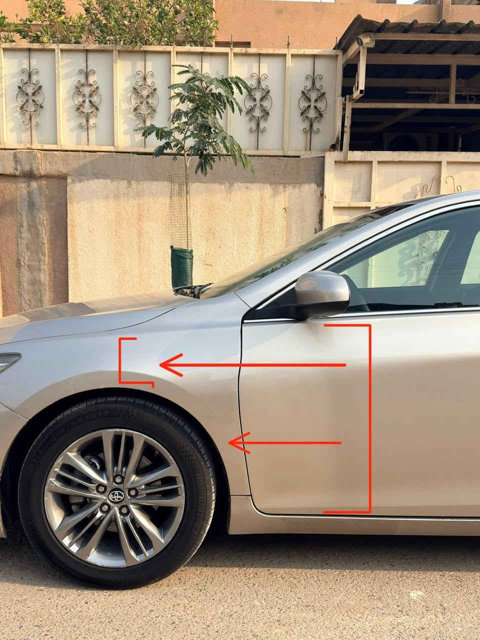 #للبيع_ (تويوتا كامري XSE)
لكل عشاق النظافة والفخامة، سيارة جاهزة للاستخدام وبحالة ممتازة جداً:

 النوع: تويوتا كامري (Camry  XSE)

 الموديل: 2017

 المواصفات: وارد أمريكي

 اللون:  (ذهبي ) ملوكي

 الرقم: اربيل 
العرض: للبيع نقدًا  
 الحادث: خفيف جداً (مكفولة تماماً من الشاصي، الدواخل، واللغود بشرط الفحص).

 ملاحظة: فقط باب السائق نسبة صبغ بسيط+نص جاملغ 

السعر: (الاتصال بلرقم ***********)

مكانها: كركوك📞 

— في ‏كركوك‏.
