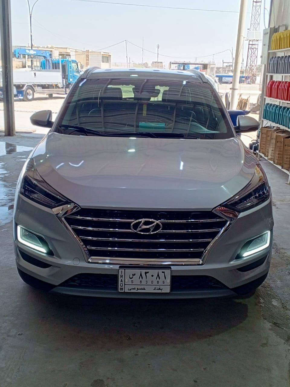 سلام عليكم من رخصت مدير الكروب المحترم متاح توسان موديل ٢٠٢٠ فول مواصفات من عده الفتحه العنوان بغداد فلكه سلمان باك الحادث جاملغ ومرجعي نفسه وبنيد، مصبوغ السعر ١٦٠$ وبيها مجال رقم الهاتف ***********
