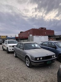 بي ام حجم 530 موديل 1989 سعر 29 قفل قفل كير و محرك بشرط لا صرف ولا نفخ...