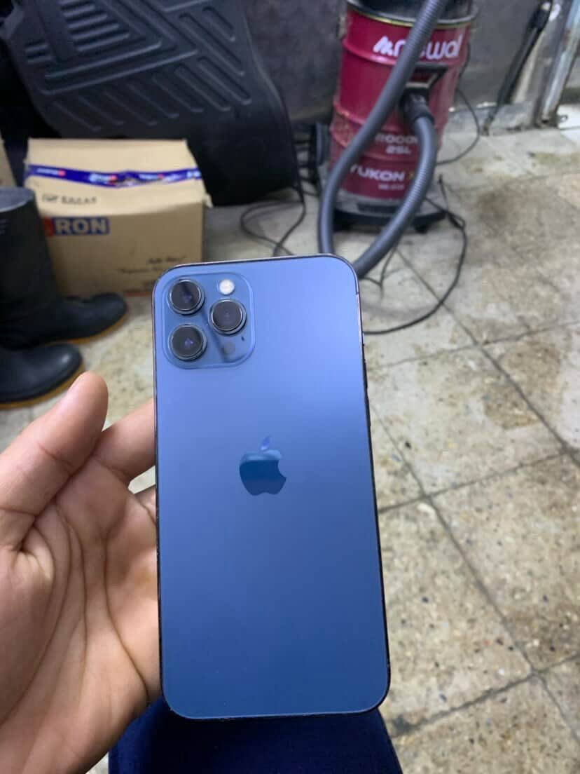 12برو ماكس للبيع فقط مصعد بطاريه ذاكره 256دبل بطاريه 91السعر 450وبي مجال
العنوان موصل مجمع هيما ستي ***********رقمي
