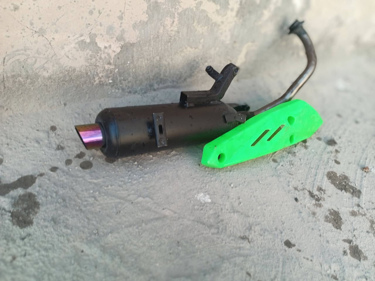 سلام عليكم صالنصه رياضيه مال ماكس عامه ما مستخدمه قليل للبيع او مراوس ب كابرتر قفاز واذا صالنصه هم عادي حسب قناعه سعر 30الف


**إذا كنت صاحب هذا الإعلان وتريد حذفه لأي سبب، رجاءا أرسل رسالة إلى الدعم الفني**