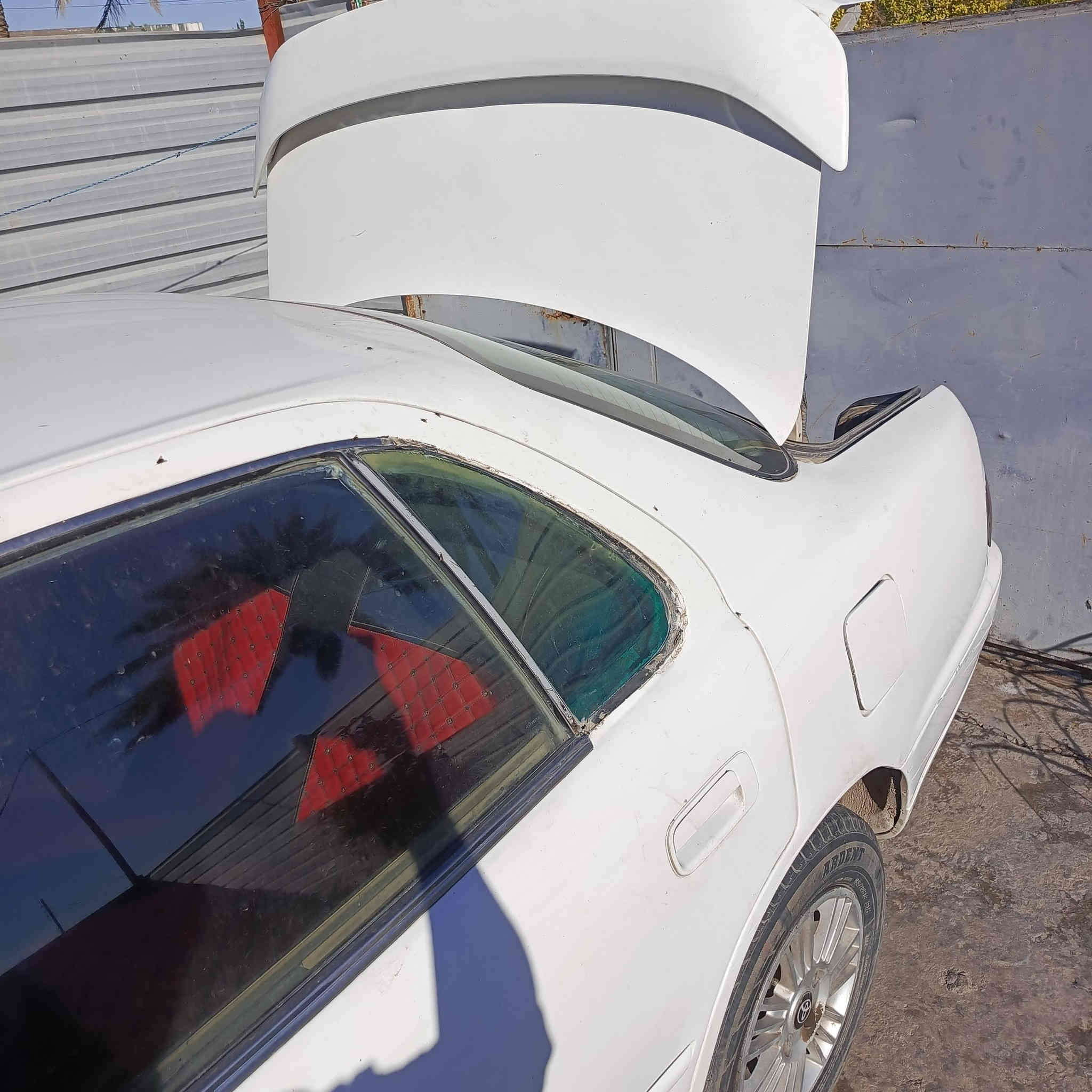 السلام عليكم ادمن الإخوة الاعضاء 
سيارة كامري موديل 1996 رقمهة بغداد يسرى بلادي وارد خليجي التبريد شغال الكشر مابي ضربه قوية لغود بلادية مضبوغة عام  بأسم جيراني تكعد ويا تسوي عقد مروري السيارة محتركه كهربائياتهة مثل ما موضحة بالصور والفيديو  مكاني الدورة وهاذا رقمي *********** ممتواجد عالفيس رايدهة ب36 ورقه
