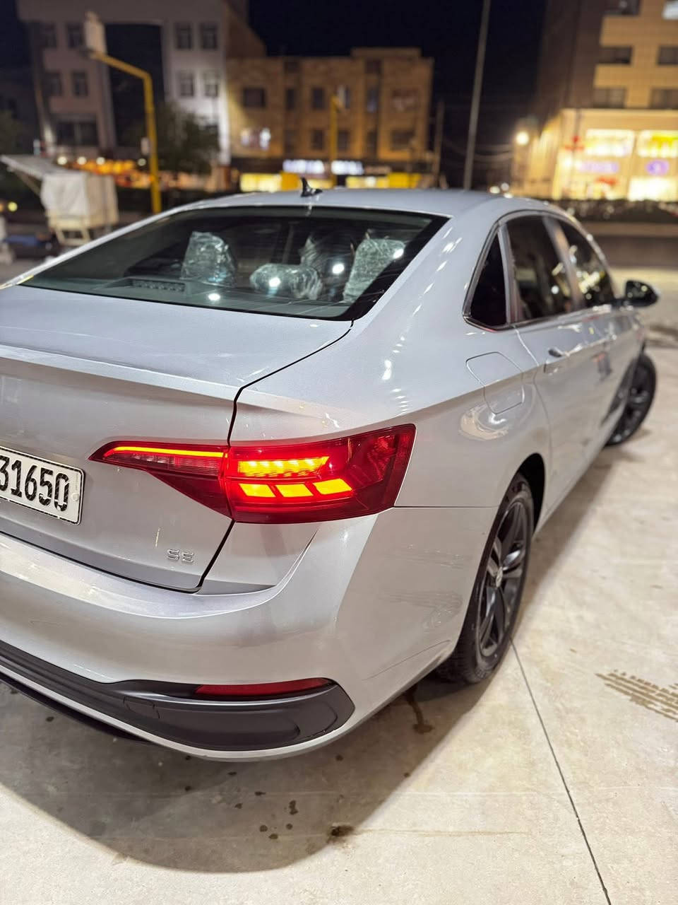 للبيع فاكس واكن جيتا 2023 – فئة SE
رقم بغداد – باسمي – تحويل ثاني يوم

🔹 ماشية : 23 ألف كم

🔹 كشنات جلد

🔹 فتحة سقف

🔹 بصمة تشغيل ودخول

🔹 رادارات + حساسات

🔹 مقاعد كهرباء مع تدفئة

🔹 سيارة جديدة 💯

🔹 تشغيل عن بعد 

🔹 أوبشنات لايتاتLED

📋 الضرر: تقرير مياه أمطار تعمل وتسير 

– بدلت الكيلومتر فقط✔️

– صار هنا بالعراق شبر من صندوق صبغ فقط 

💰 السعر: 18,500 دولار وبي مجال شي بسيط 

⭐️ مكان : ديالى بعقوبة


**إذا كنت صاحب هذا الإعلان وتريد حذفه لأي سبب، رجاءا أرسل رسالة إلى الدعم الفني**