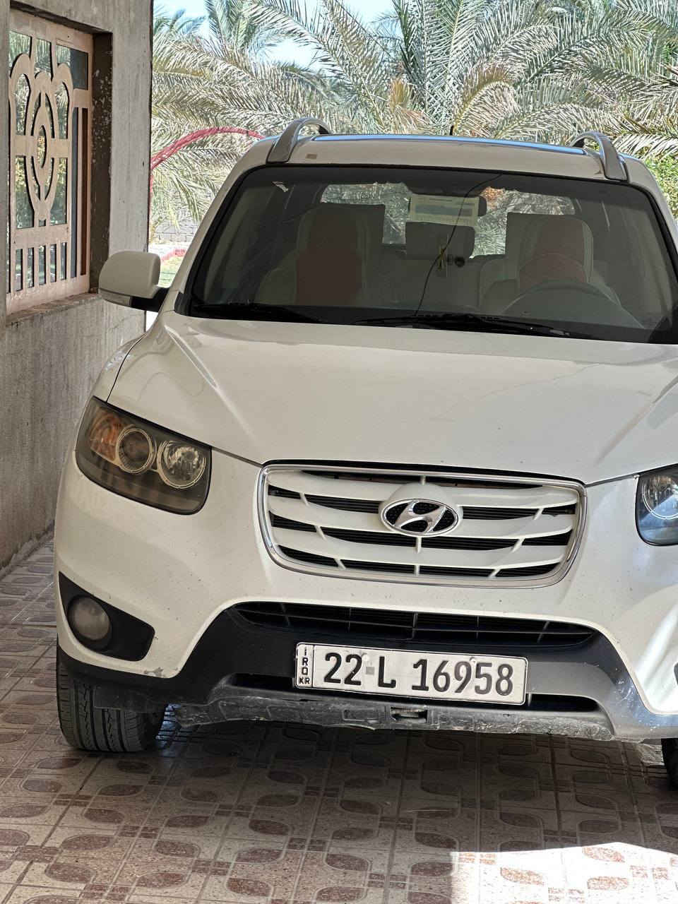 السلام عليكم سنتافي موديل ٢٠١١
سبعه راكب ٣ قطع تبريد  محرك اربعه سلندر  ٣ قطع صبغ بدون معجون ولا شي السعر ١٤٠ مكان بابل الحمزه 
***********
