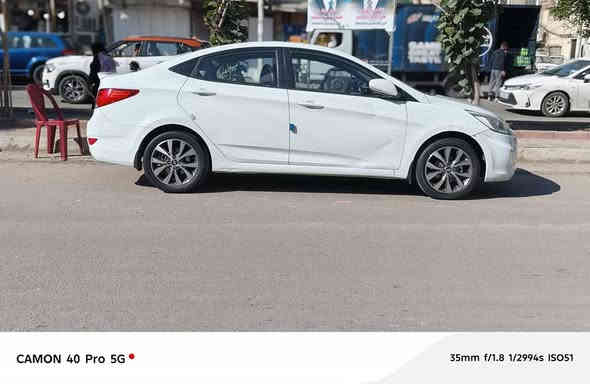 اكسنت خليجي 2016 فول مواصفات 
فتحة اشاير  مري تحكم ستيرن ويل كب لدات امامي شاشة لمس 
الستيرن صاج 
 تدافئة تبريد 
منفذ UBS
نظام الايكو 
وباقي المواصفات معروفة 
ماشية 68 كم  فقط السيارة استخدام بيتي و السعر من الاخير السيارة بيهة صبغ هلال الجاملغ الخلف السايق  كير ومحرك مكفولات 
التواصل *********** بغداد
