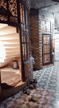 السلام عليكم
الدار للبيع ركن علئ ساحه  المساحه بلسند100متر وهو اكثر من ال100يتكون البيت من استقبال وصاله وغرفه نوم ومطبخ وصحيات داخليه وخارجيه المكان حي العسكري الثالث قرب مدرسه الظفر مقابل البريد. السعر 95 وبي مجال.
***********
***********
