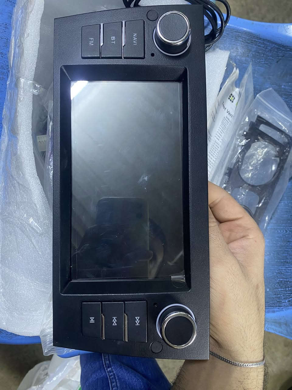 سلام عليكم شاشه e90  فول مواصفات. 
جديده سعر ١٥٠


**إذا كنت صاحب هذا الإعلان وتريد حذفه لأي سبب، رجاءا أرسل رسالة إلى الدعم الفني**