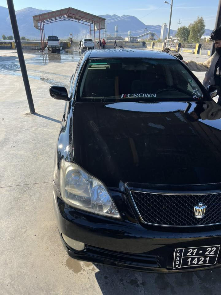 شاهینه‌ 182سهیاره‌كه‌ بێ حه‌یبه‌ به‌س ره‌نگ گۆراوی  ئه‌وروپایه‌ له‌سه‌ر ساخی ره‌نگ كراوه‌ موسه‌ سه‌یاره‌كه‌ سلایده‌ 4دوگمه‌یه‌  بۆ فرۆشتن گه‌ر كریار بوی ته‌له‌فۆنبكه‌ خزمه‌تتت ئه‌كه‌م ***********
