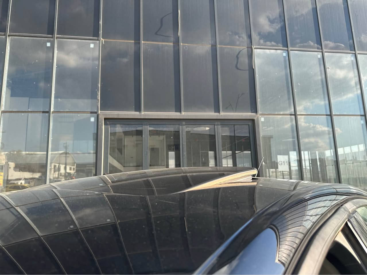 Ford fusion 2016 

-سڵایت 
-٢ کوشن کارەبا
-سێ شاشە
-ویل ١٨ ڕەشی بیلاد 
-تایەی تازە 
-سەنەوی تا مانگی ٩ ی ٢٠٣٠ تازە بەناوی خۆمەوەیە 
-گێڕ مەکینە تەبرید هەمو گیانی بە شەرت گڵۆپی مەکینەش ئیش ناکات
-144,000mile ڕۆشتوە 
***********
-١ پارچەو پەڵەیەکی بۆیاخە سەیارەکە زۆر جوانە بێ ناو گرتن بێ ئێرباگ السليمانية, العراق
