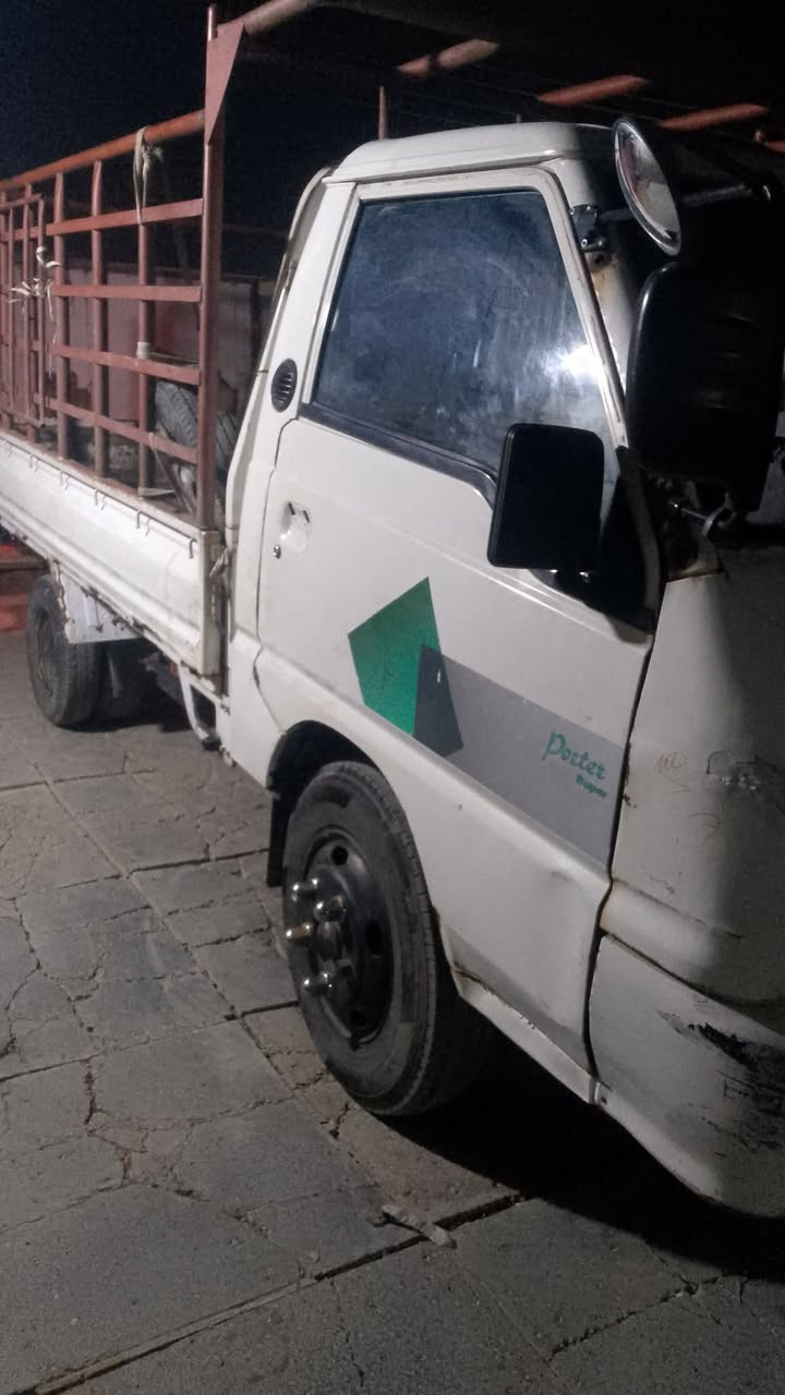 كيه حمل هونداي فحل سوري موديله 98 كير ومحرك واكسن وشاصي ورقم شاصي مكفول ورقم انكليزي ذي قار ومكانه بغداد مدائن ورديه قرب جامع سيد علي سعره 50 وبيه مجال رقمي ***********انه مكلف بنشر
