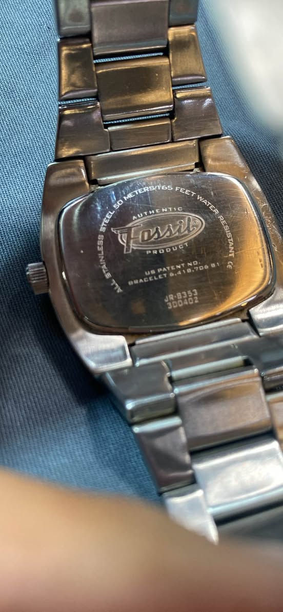 FOSSIL. أوربي اوريجينال  👈👈👈 
 👏👏👏كامل ستيل 
💦💦💦ضد الماء السليمانية, العراق


**إذا كنت صاحب هذا الإعلان وتريد حذفه لأي سبب، رجاءا أرسل رسالة إلى الدعم الفني**