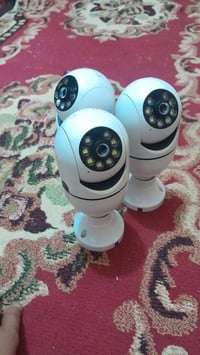 كاميرات المراقبة للبيت او الغرف على الـWi-fi جديدات مامستعملات والسعر ...
