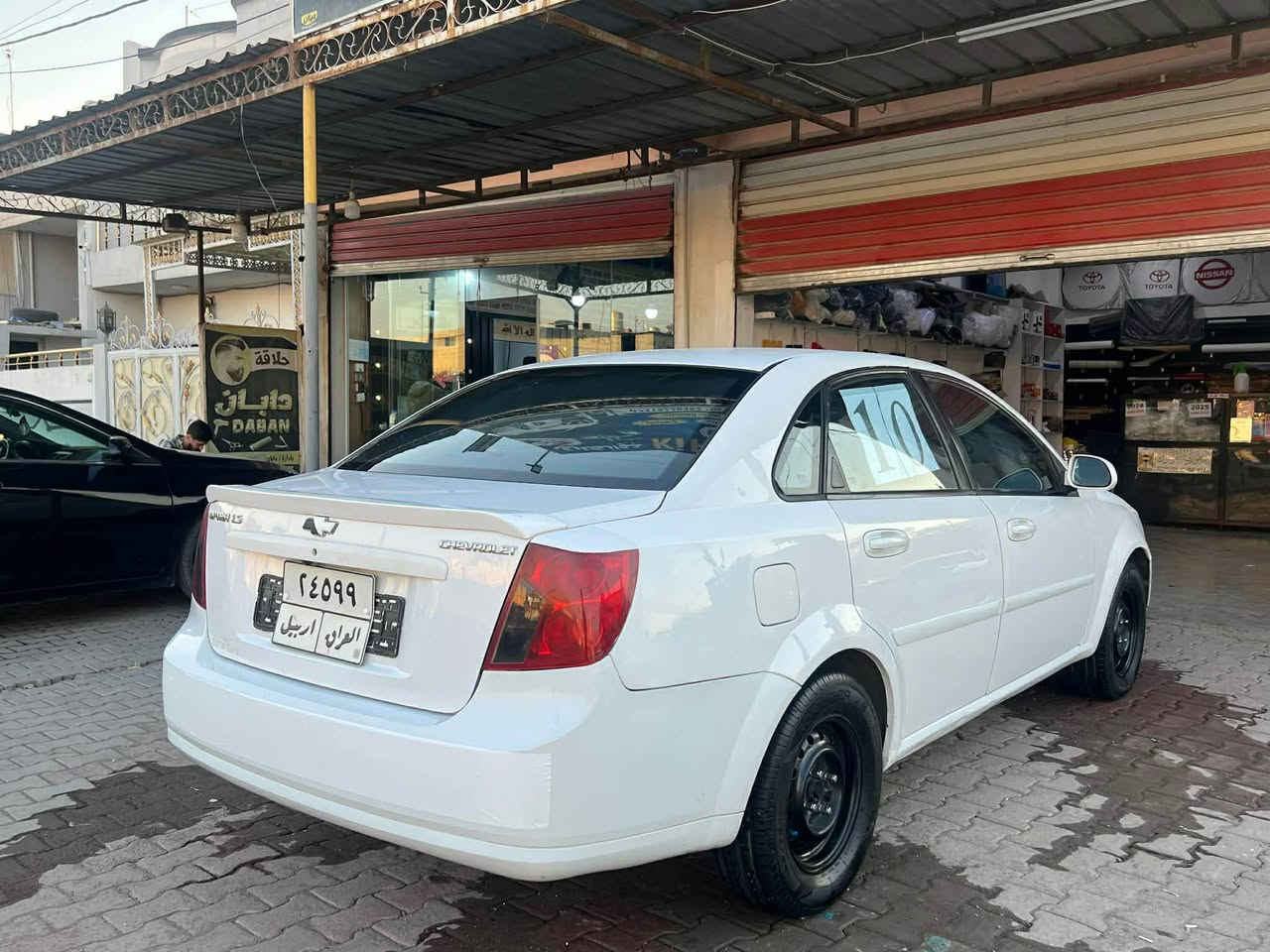 سلام و عليكم اوبترا ٢٠١٠ كير عادي
رقم اربيل 
بيها نصف جاملغ خلفي صبغ و ٣ مكانات تعديل كارت صغير
محرك جديد لا صوت و لابخار شرط 
طخم تايرات جديد 
صدر امامي خلفي جديد 
تحويل و غرامة شرط 
كوبون بانزين موجود
مكان سيارة كركوك حرية
سعر ٧٣ و مجال
***********
واتساب*********** كركوك, العراق
