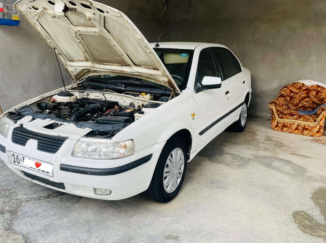 السلام عليكم سمند للبيع موديل 2011 رقم قادسية دولي سنويه 2030 هزه جديده مداور ثاني يوم مكاني دوانية السعر 42 بي مجال دواخل بلاديه مكينه كير حداديه تايرات كفاله مكفوله من الضربه والصبغ عدا بنيد طاير  وشويه بجاملغ 
***********
