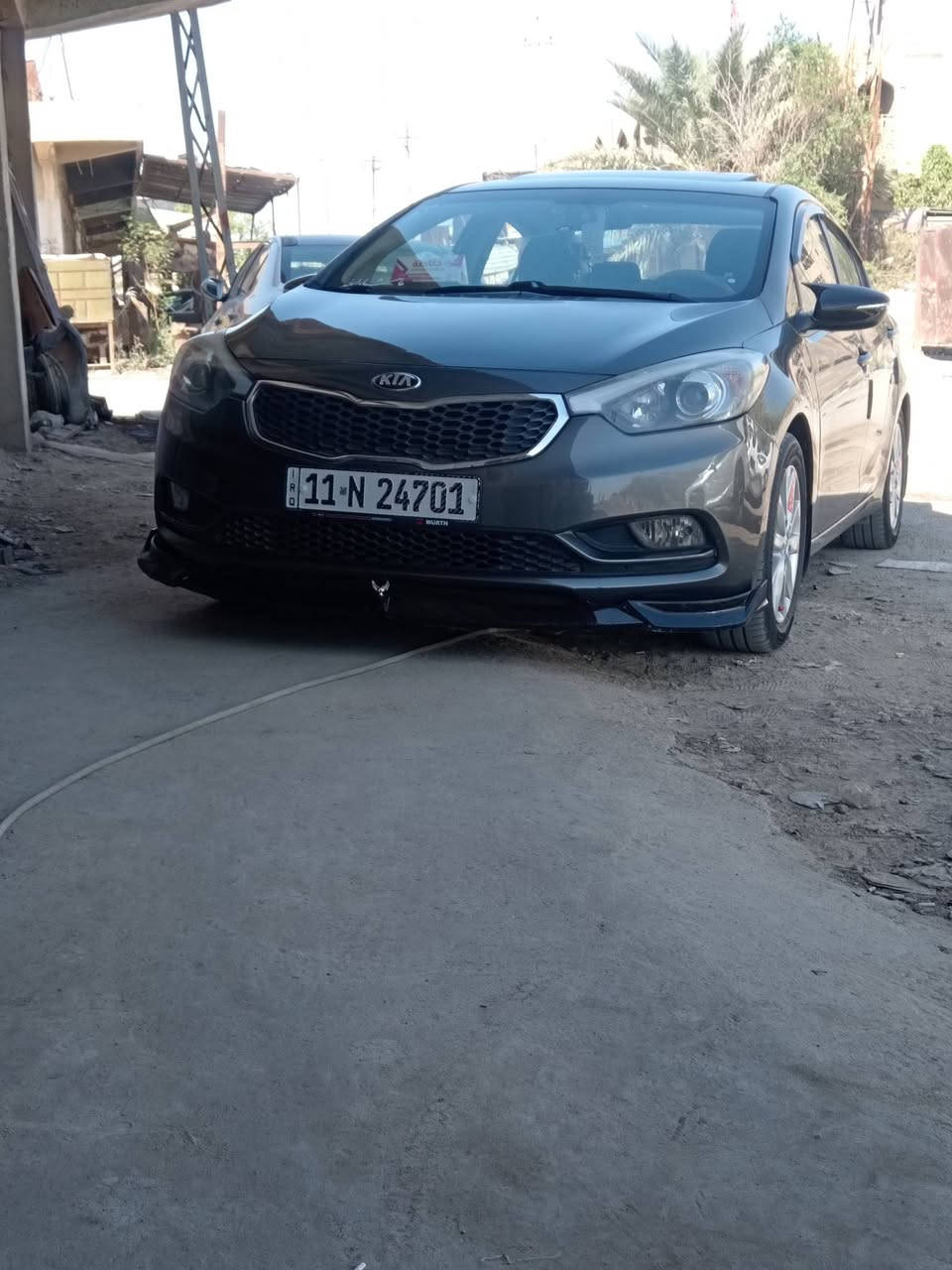 السلام عليكم كيا سيراتو ١٣ خليجي شكل ١٤ رقم بغداد بسمي ماشيه ١٣٥ فتحه اشاير مري تدفئه تبريد محرك صدر جديدحساسات شاشه كامره  سياره مابيه نقص ضرها جاملغ بصف الغد بارد خفيف محرك مامفتوح بس من الكيس واشر مبدل بنيد بلادي نفس لون وشبر بتكمه فقط صبغ السعر ١١٣بيه مجال مكاني بغداد حي جهاد حي الحسين رقم هاتف *********** واتساب شغال وخاص مفتوح
