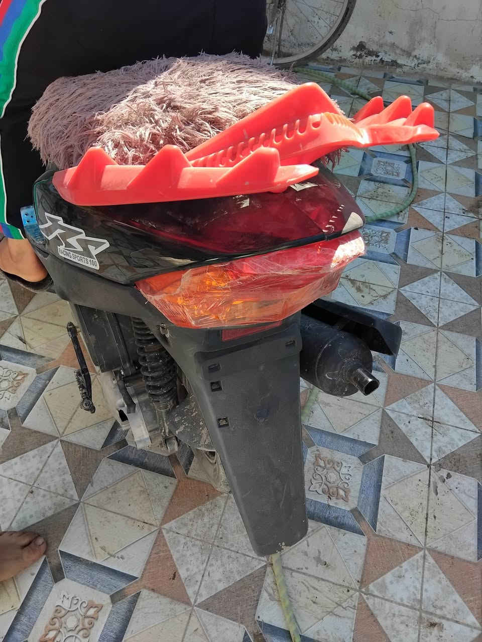 السلام عليكم ماكس عدله نضافه فول كلشي شغال بيه للبيع *********** رقم بي واتساب
