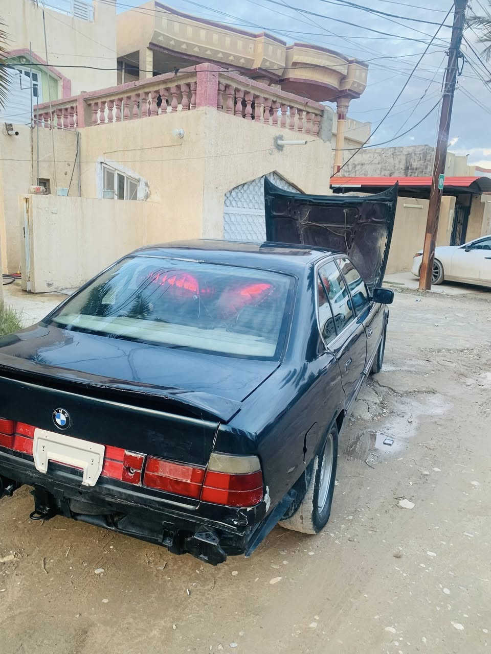 محرك  مسكر  صقر تخم  تاير جديد صدر امامي جديد رقم الماني ار سنويه كارتوني صاقطا   525عدل  سعر ٣٨
***********
