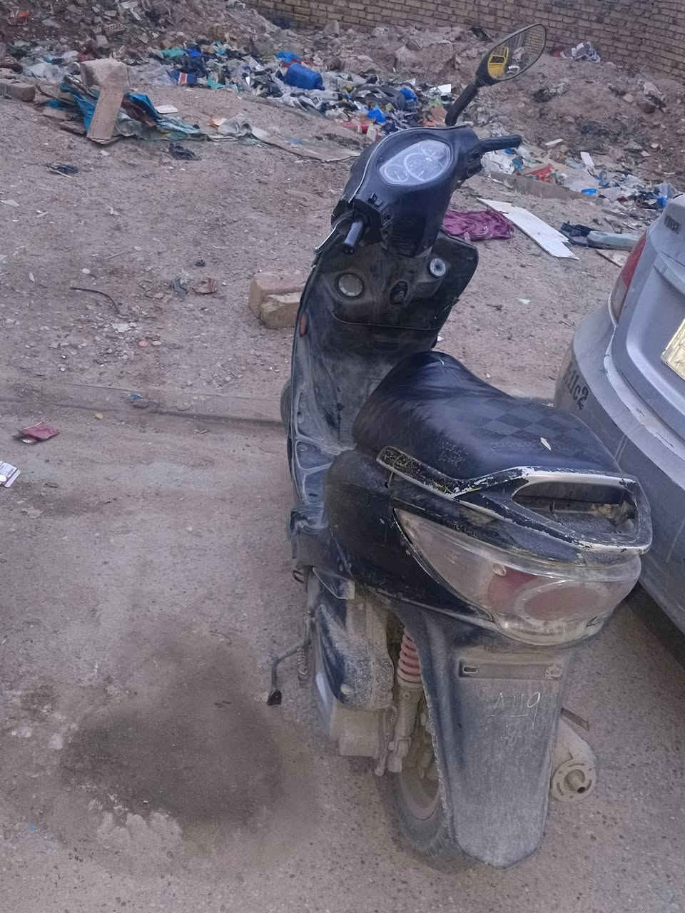 سلام عليكم دراجه جي فور للبيع شغاله سلف هندر كهربايات كله شغاله السعر 350 وبيه مجال لشراي يتصل *********** مكان ناصريه حي الفداء
